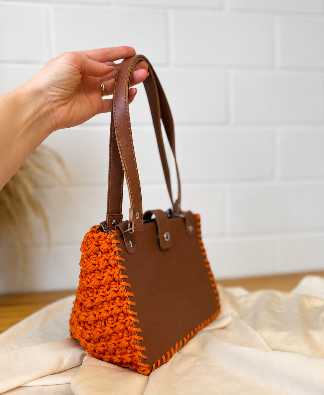 Bolso con asa